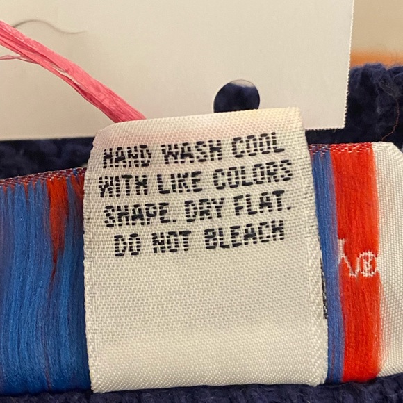 Vintage, Gorgeous Blue Turtle Bay Sweater w/ Crocheted neckline, Made in USA - Picture 9 of 10